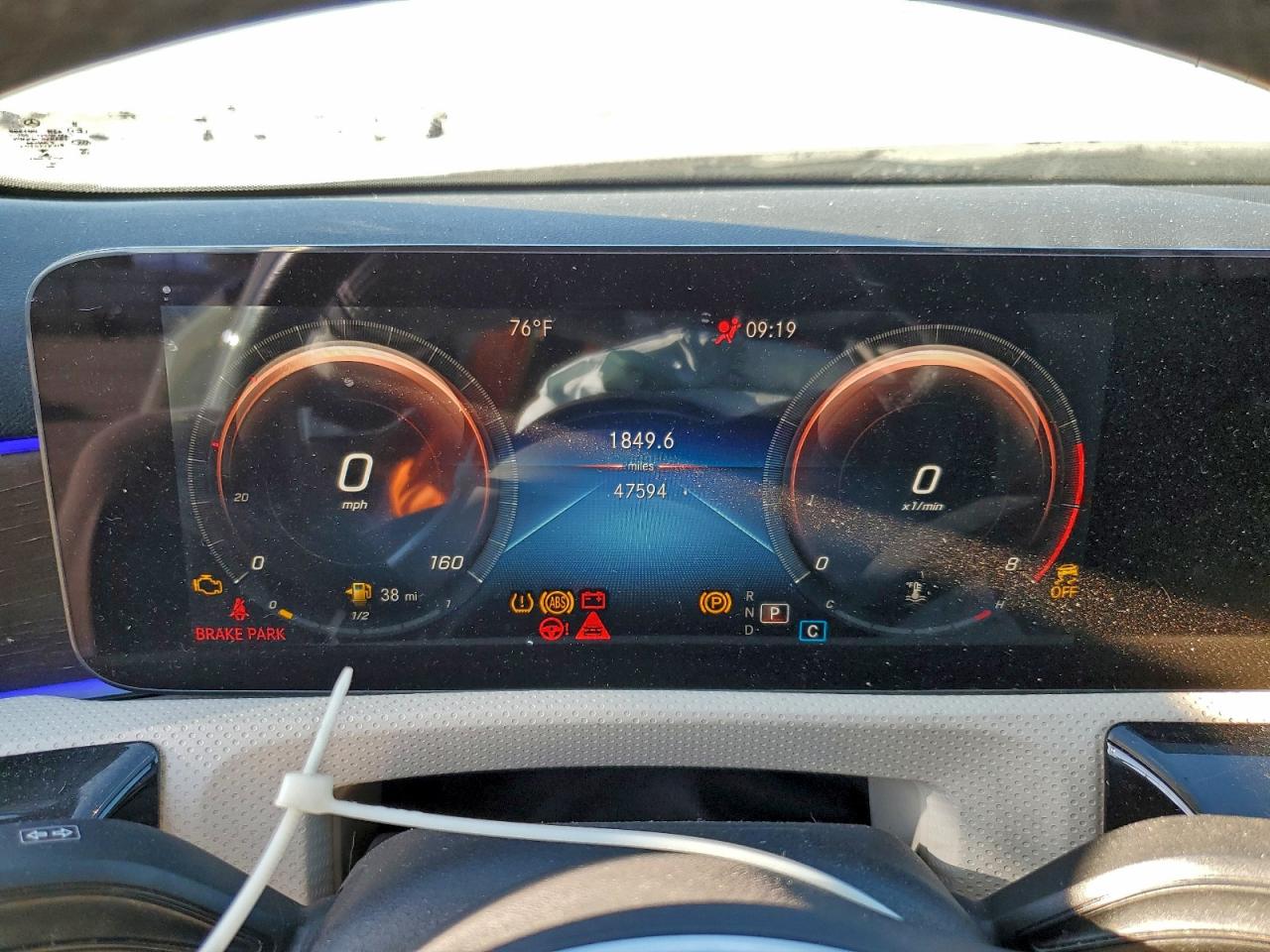 Mercedes-Benz A-Class 220 Image 4