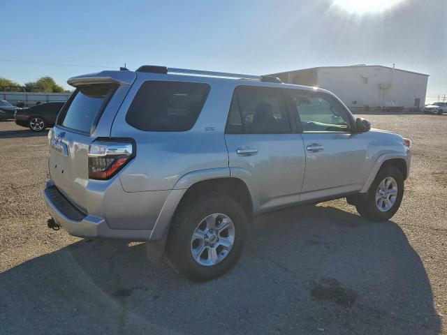Toyota 4Runner Sr5 Image 4