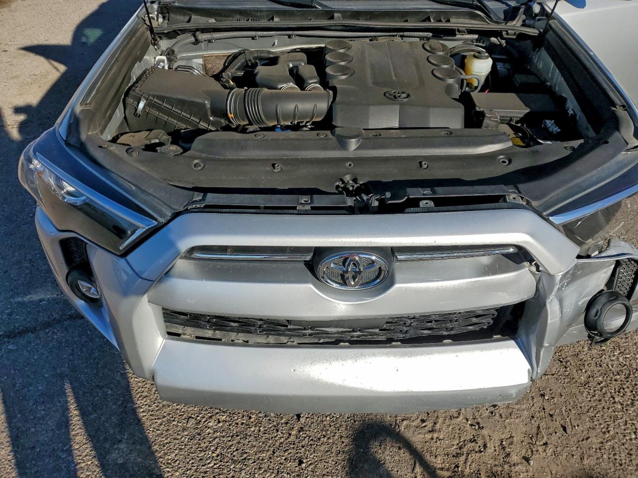 Toyota 4Runner Sr5 Image 7