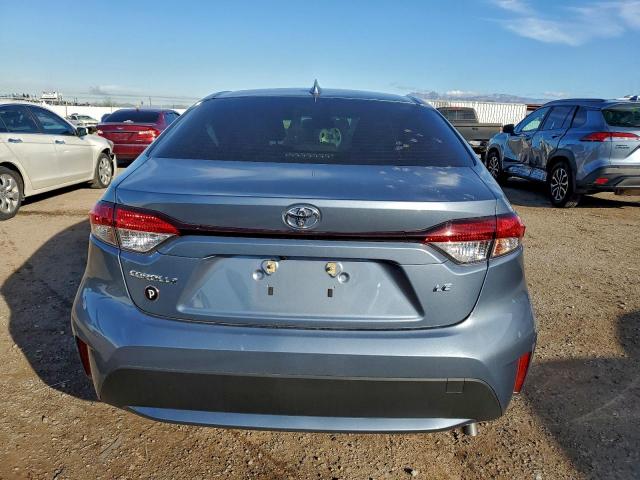 Toyota Corolla Le Image 10