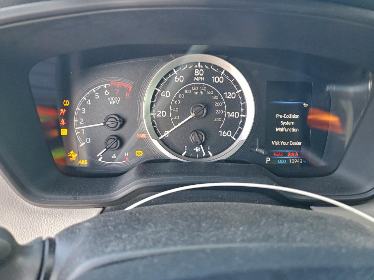 Toyota Corolla Le Image 5