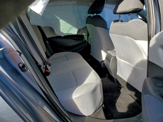 Toyota Corolla Le Image 9