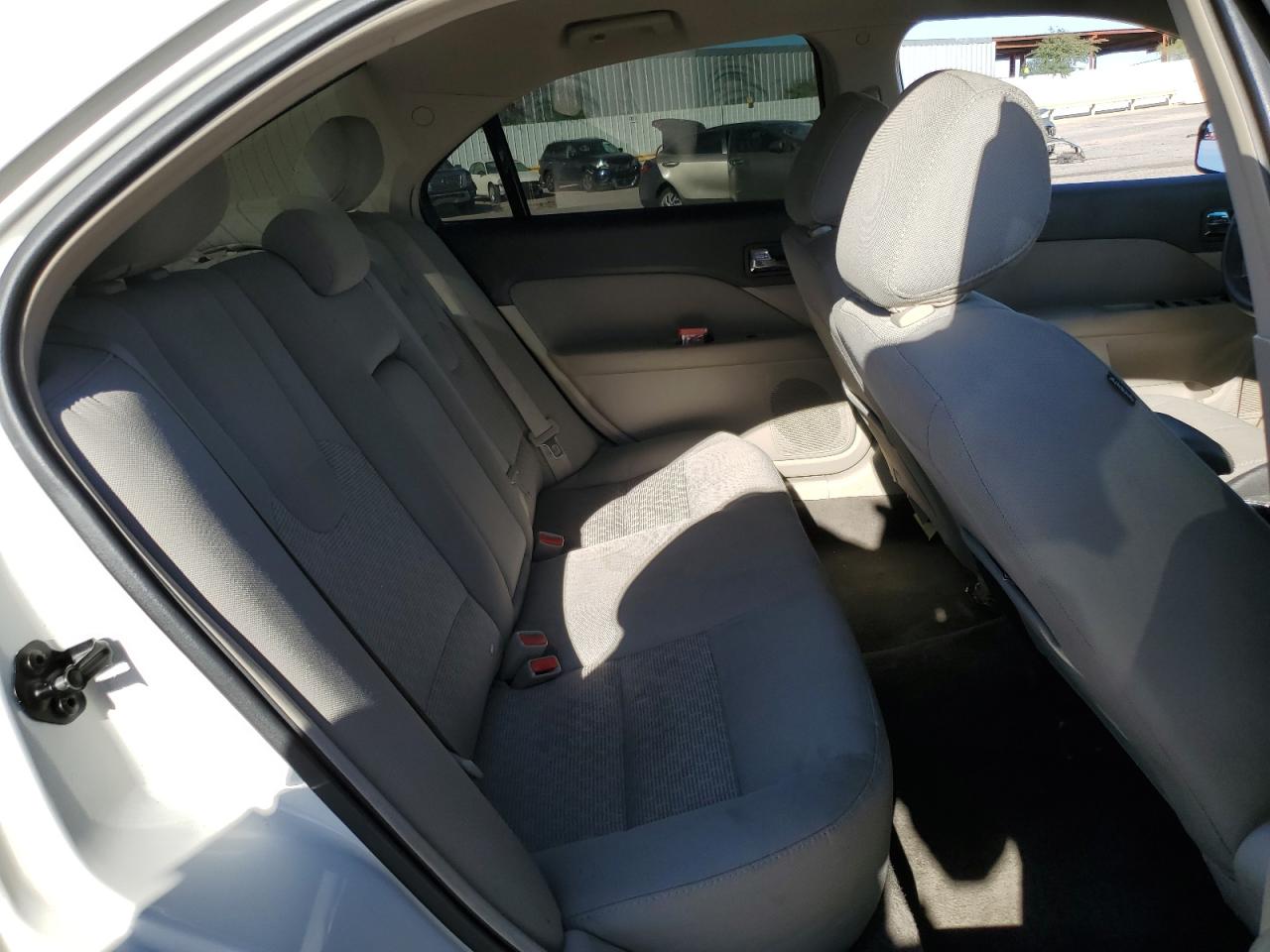 Ford Fusion Se Image 9