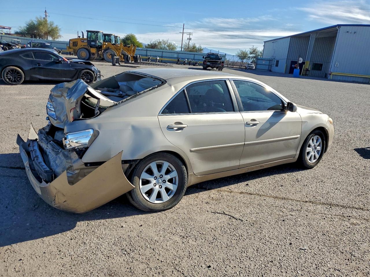 Toyota Camry Ce Image 4