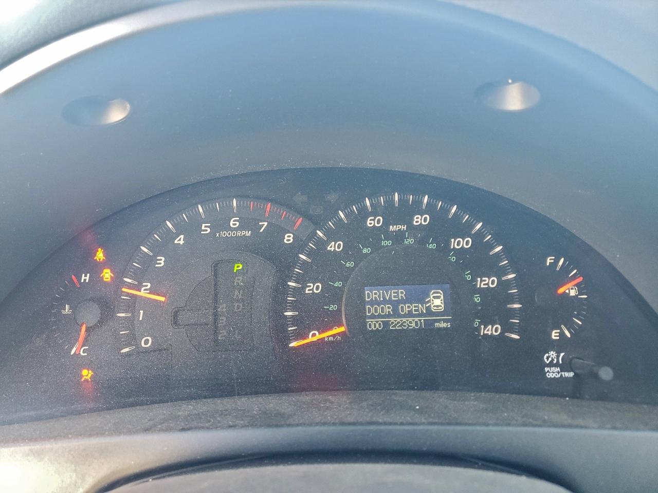 Toyota Camry Ce Image 10