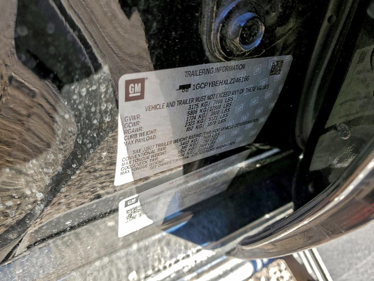 Chevrolet Silverado K1500 Custom Image 12