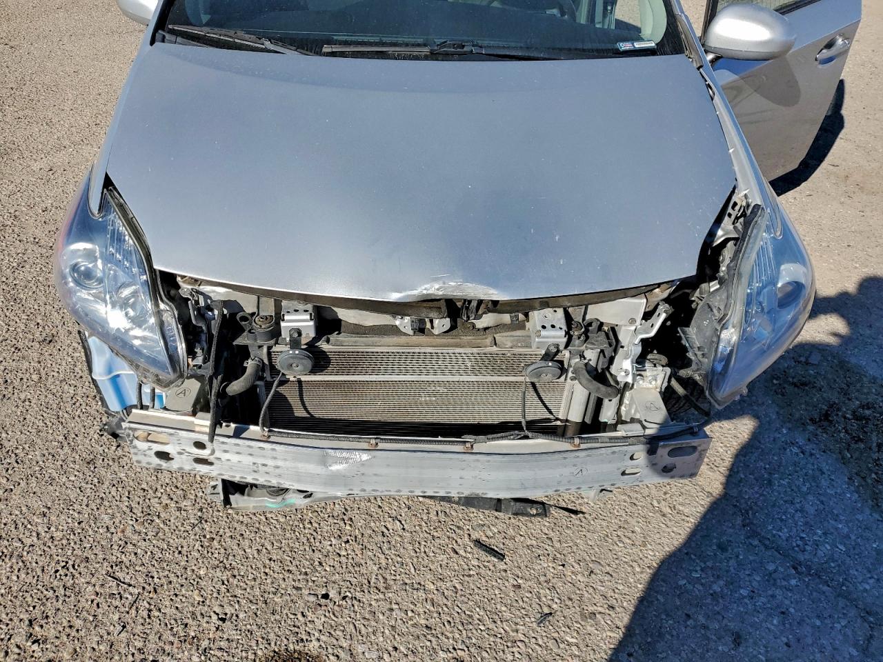 Toyota Prius Image 2