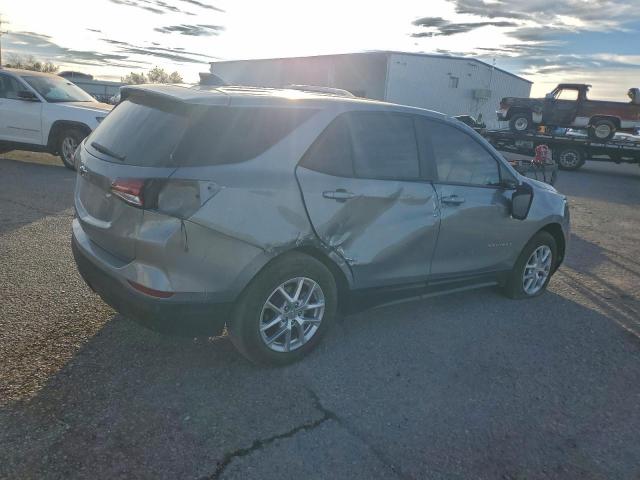 Chevrolet Equinox Ls Image 2