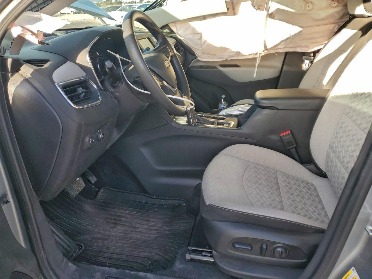 Chevrolet Equinox Ls Image 6