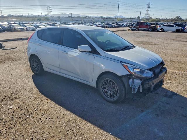 Hyundai ACCENT Se Image 9