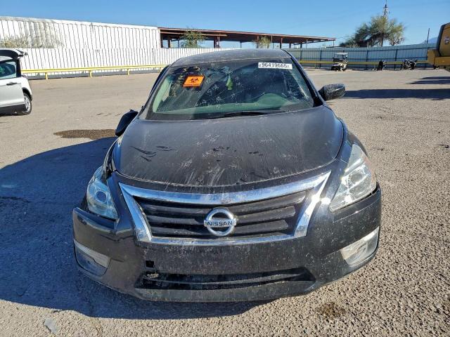 Nissan Altima 2.5 Image 5