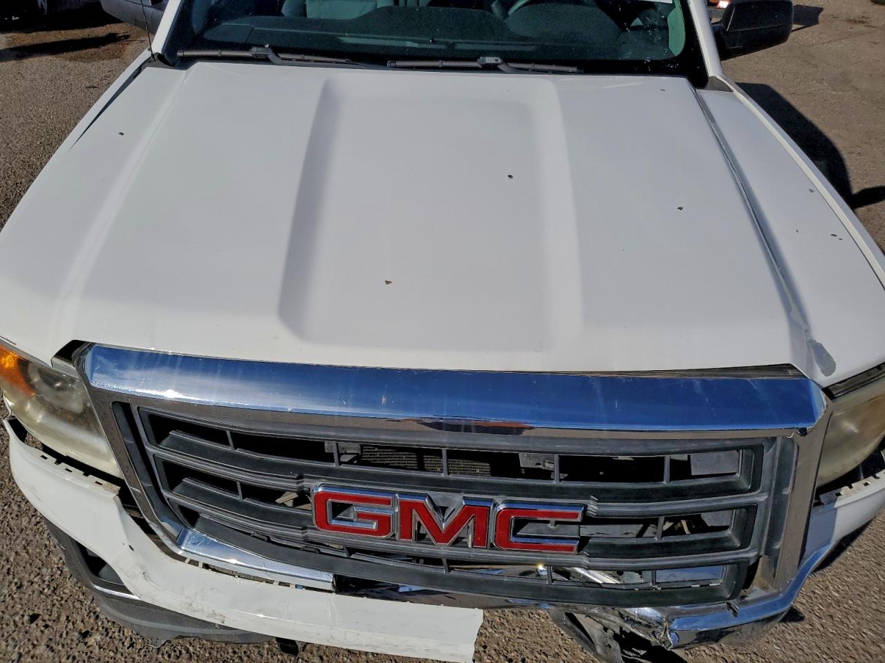 GMC Sierra C1500 Image 8