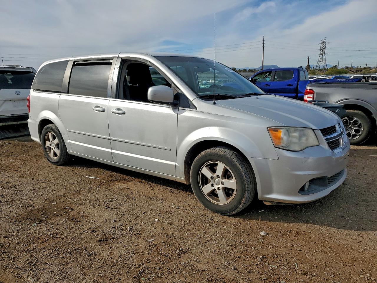 Dodge Caravan Crew Image 5
