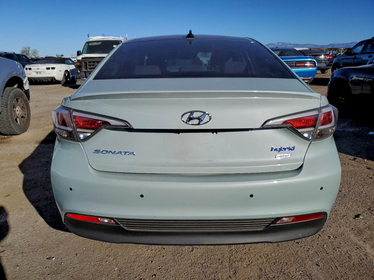 Hyundai SONATA Hybrid Image 6