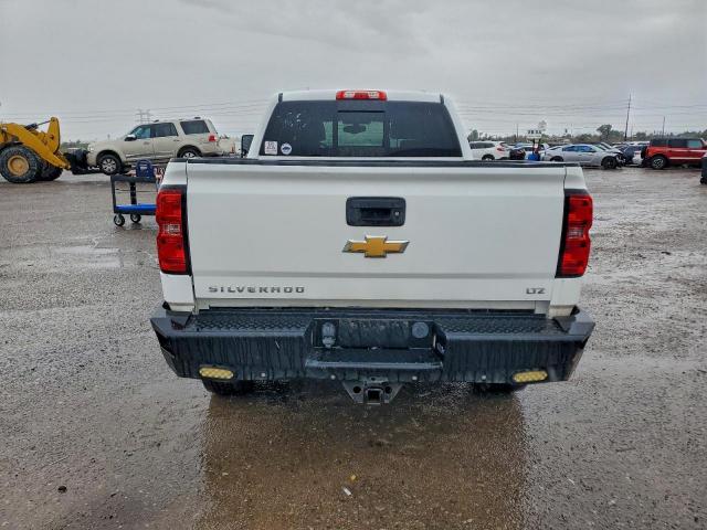 Chevrolet Silverado K2500 Heavy Duty Ltz Image 7