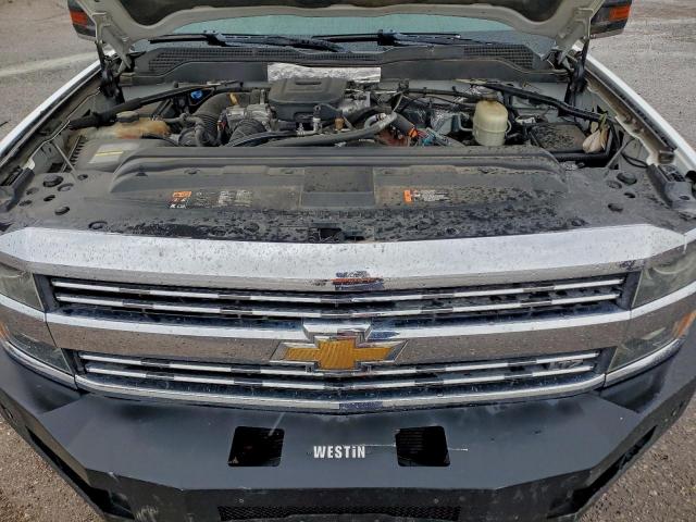 Chevrolet Silverado K2500 Heavy Duty Ltz Image 10