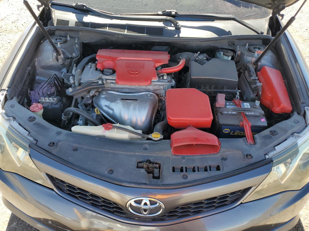 Toyota Camry Base Image 11