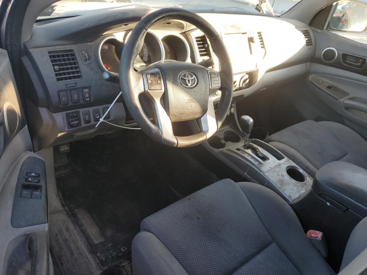 Toyota Tacoma Image 5