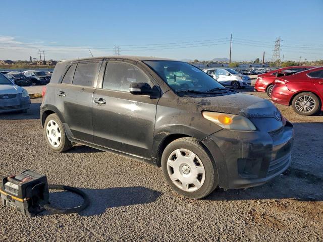 Toyota Scion Image 12