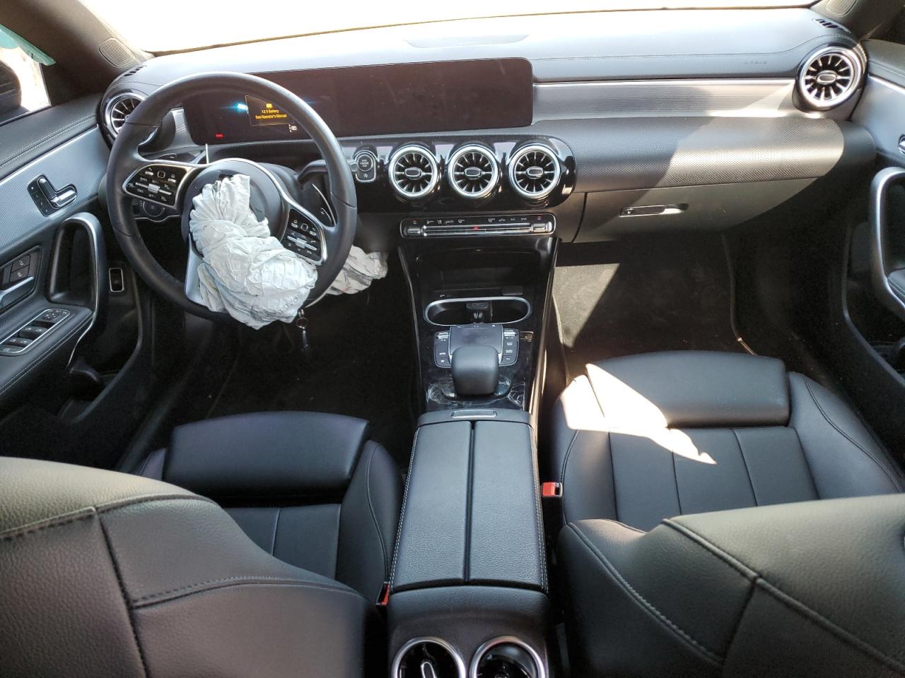 Mercedes-Benz Cla-class 250 Image 6