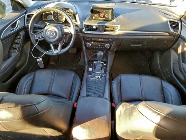 Mazda 3 Touring Image 8