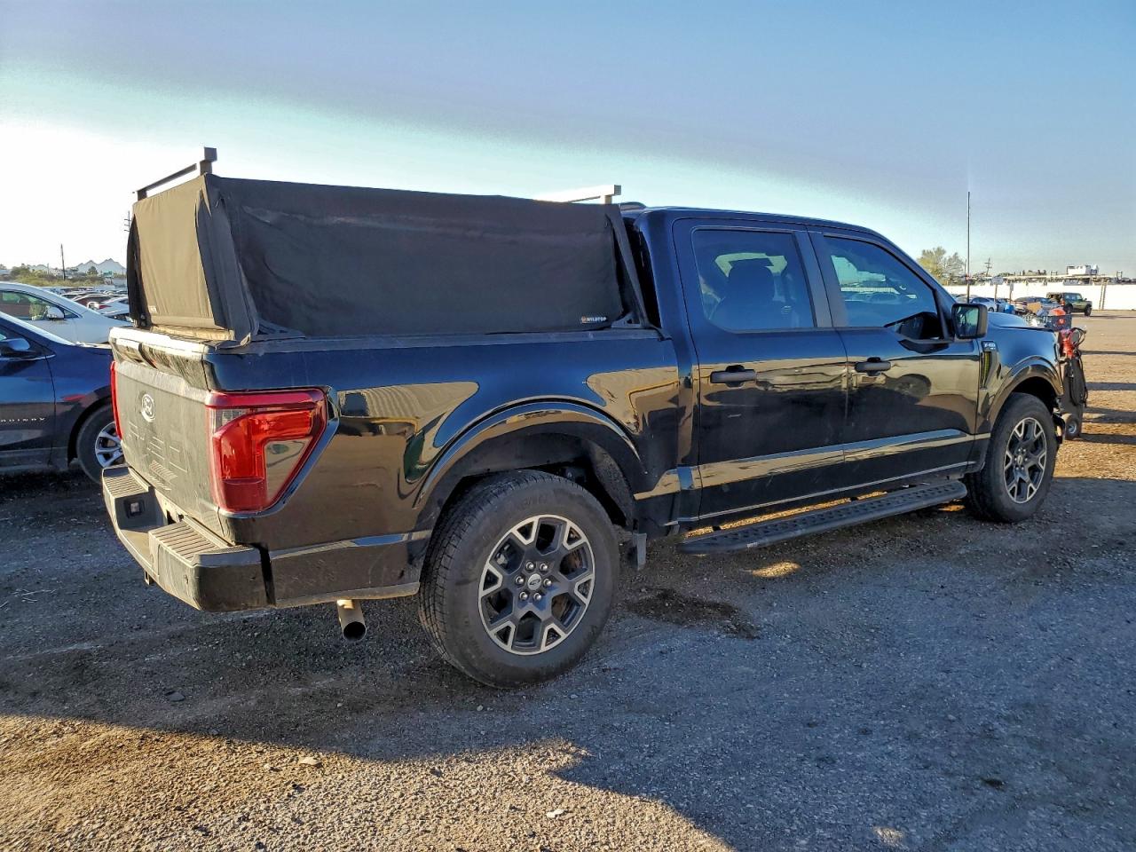 Ford F-150 Stx Image 12