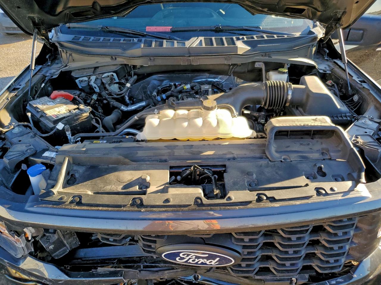 Ford F-150 Stx Image 10