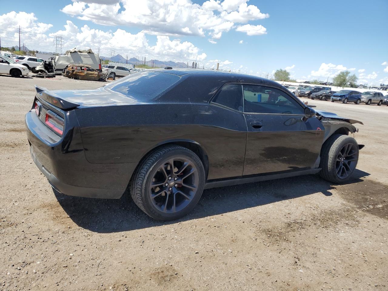 Dodge Challenger Sxt Image 2