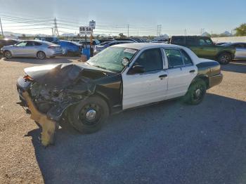  Salvage Ford Crown Vic