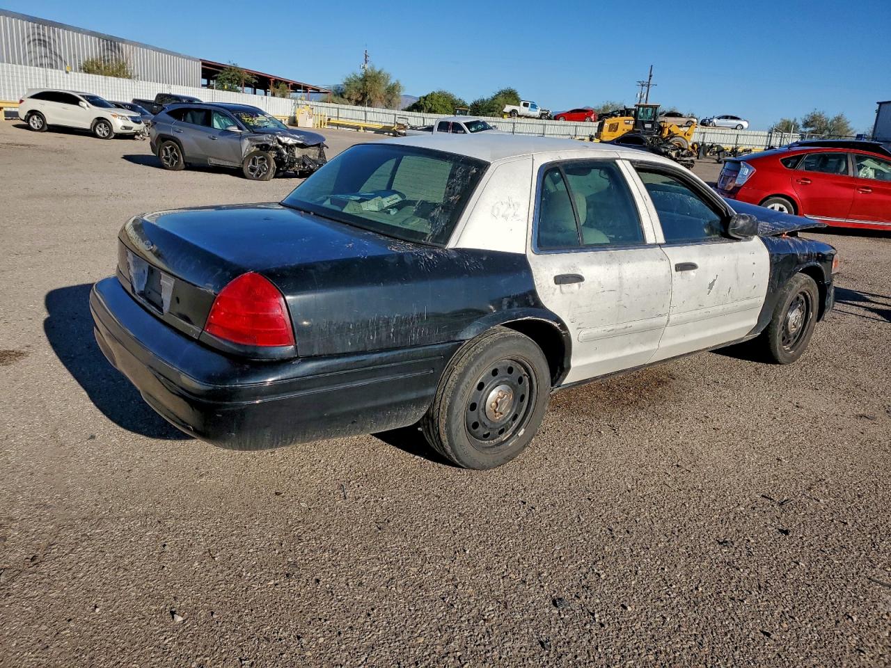 Ford Crown Vic Police Interceptor Image 5