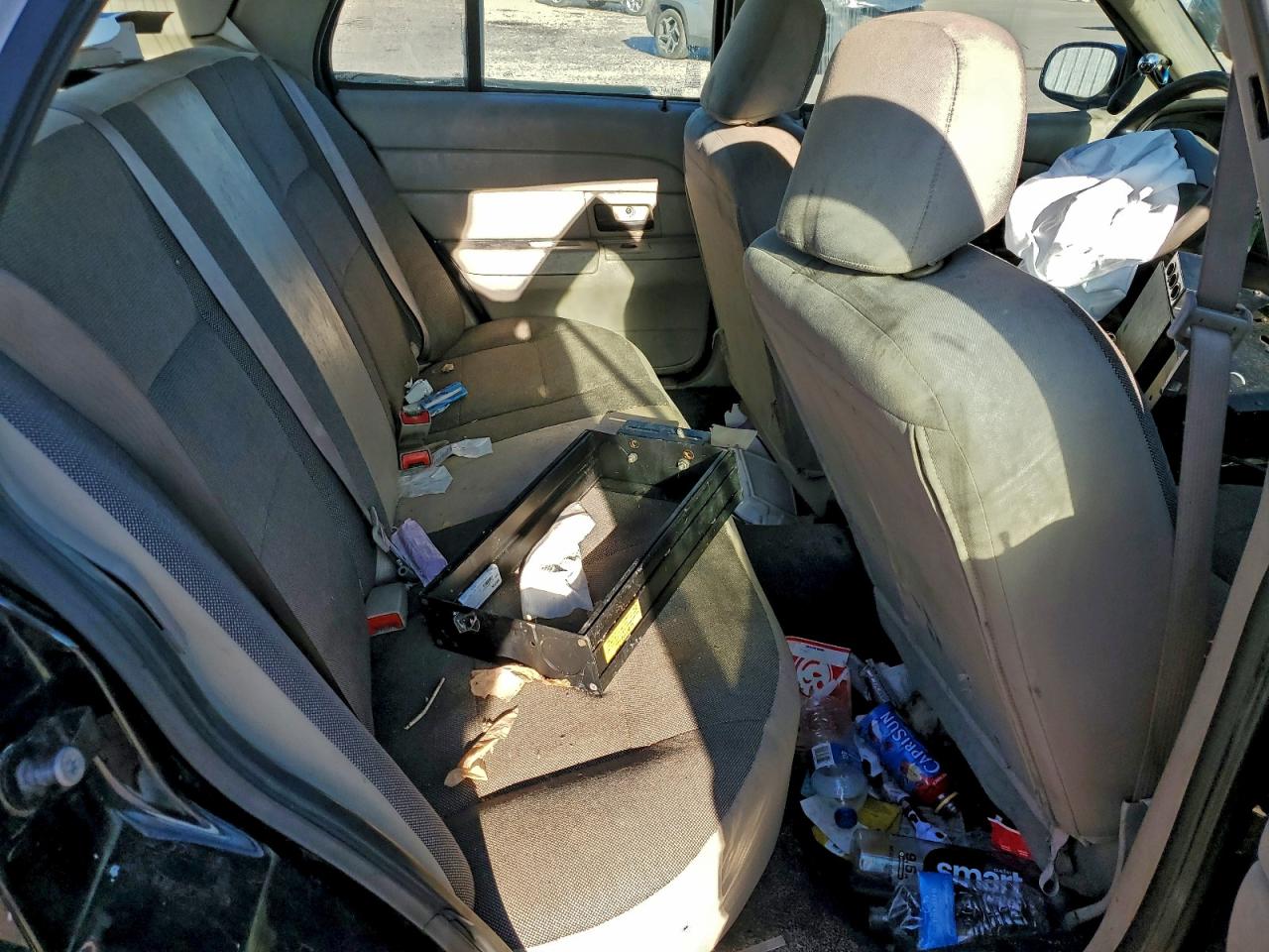 Ford Crown Vic Police Interceptor Image 8