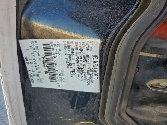 Ford Crown Vic Police Interceptor Image 12