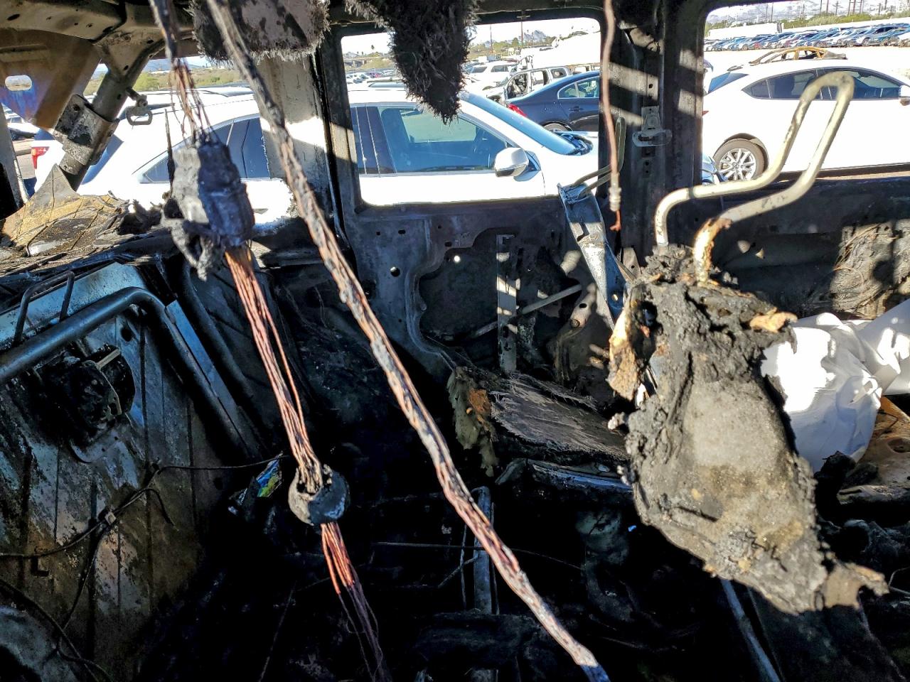 Jeep Wrangler Rubicon Image 4