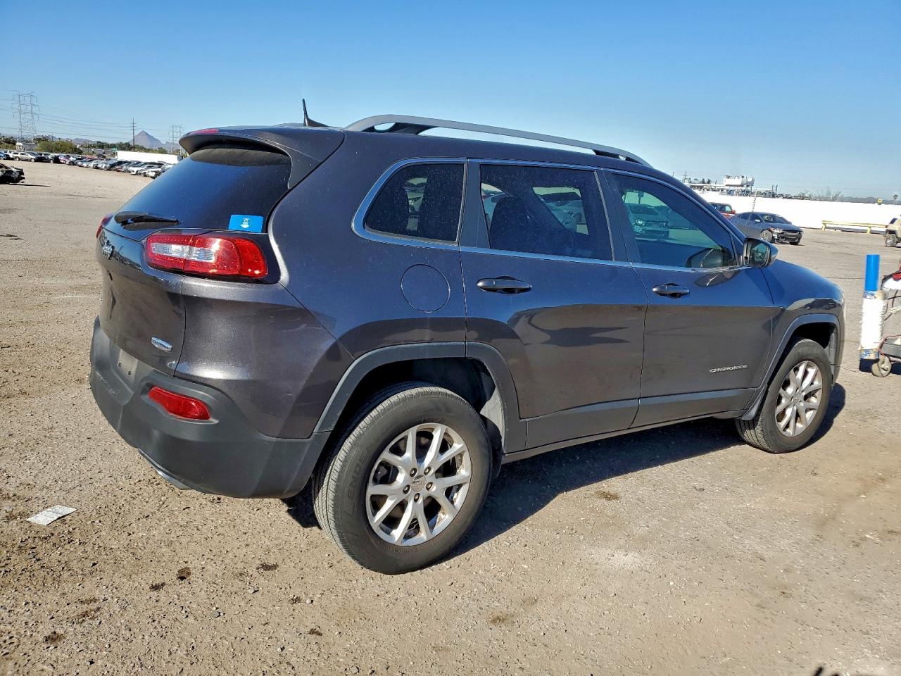 Jeep Grand Cherokee Latitude Image 6