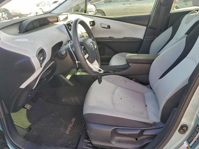 Toyota Prius Image 2