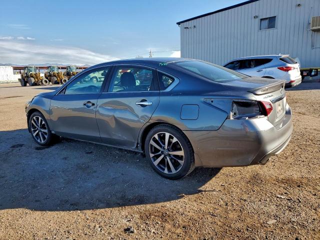 Nissan Altima 2.5 Image 2