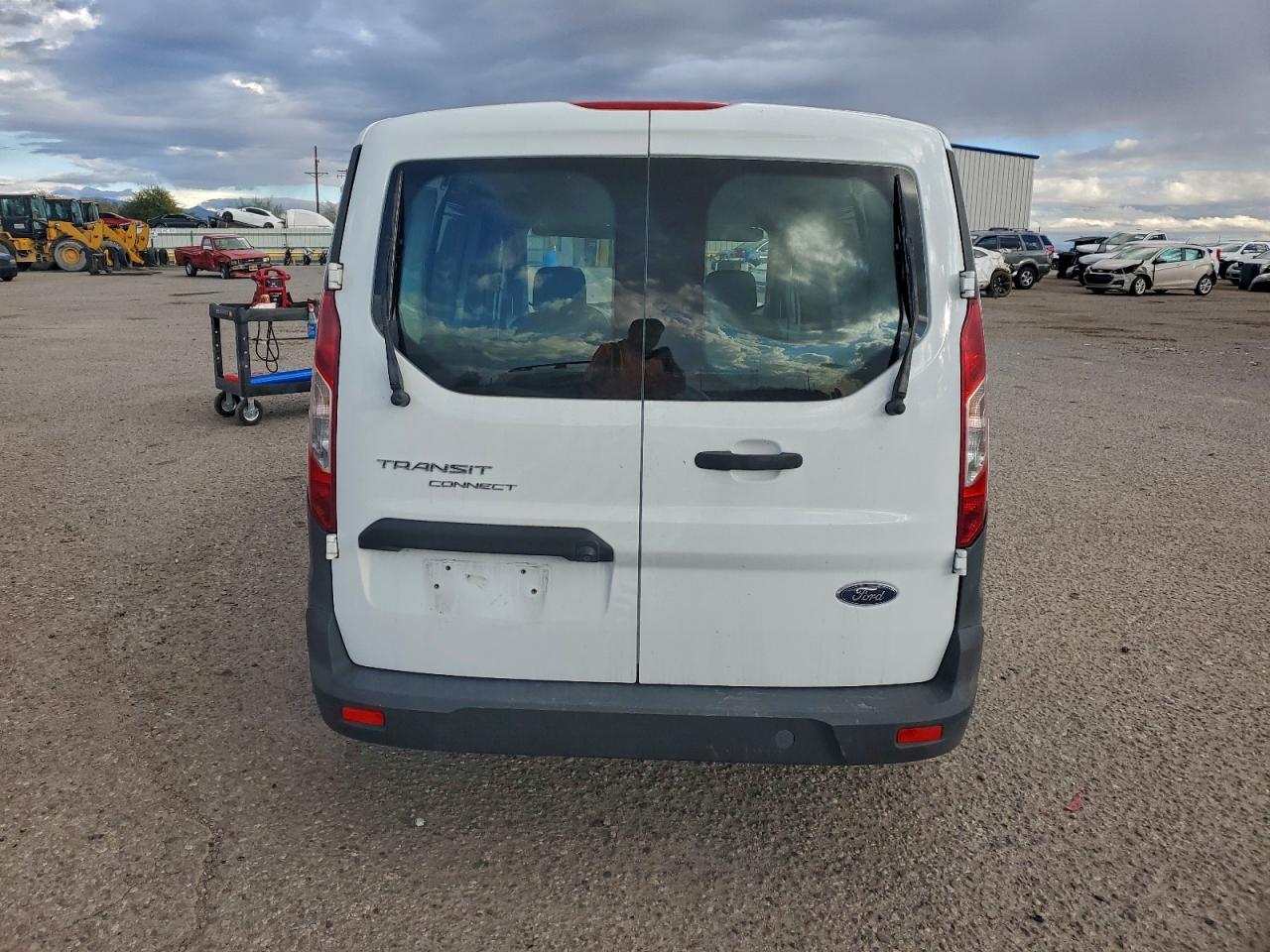 Ford Transit Xl Image 4