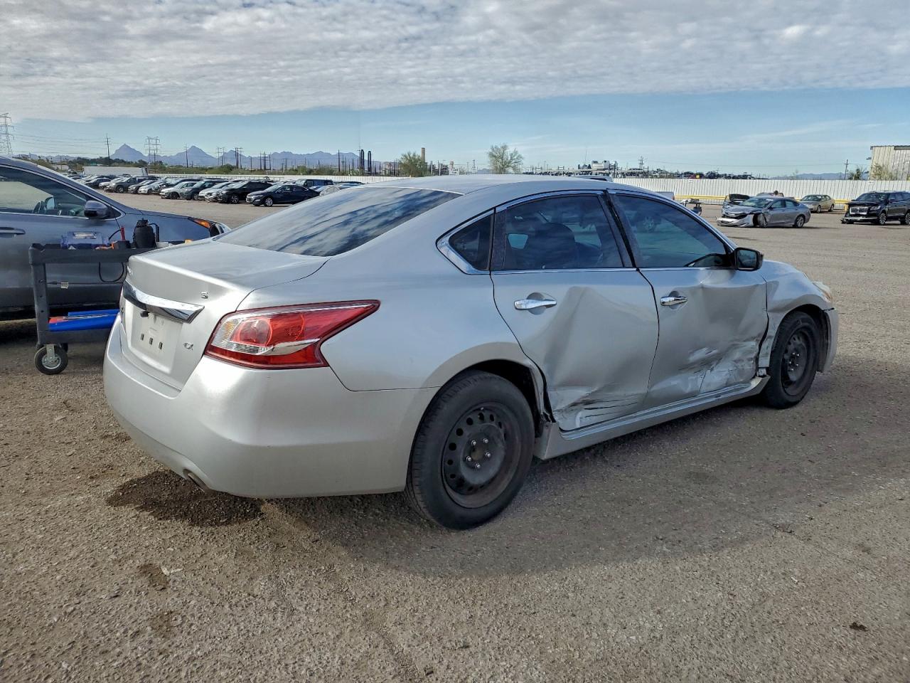 Nissan Altima 2.5 Image 11