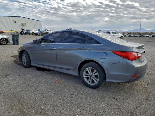 Hyundai SONATA Gls Image 2