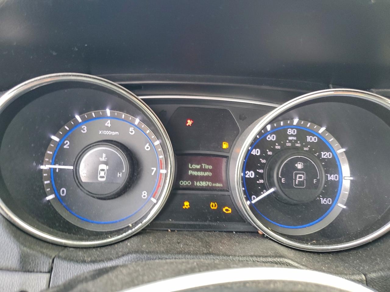 Hyundai SONATA Gls Image 8