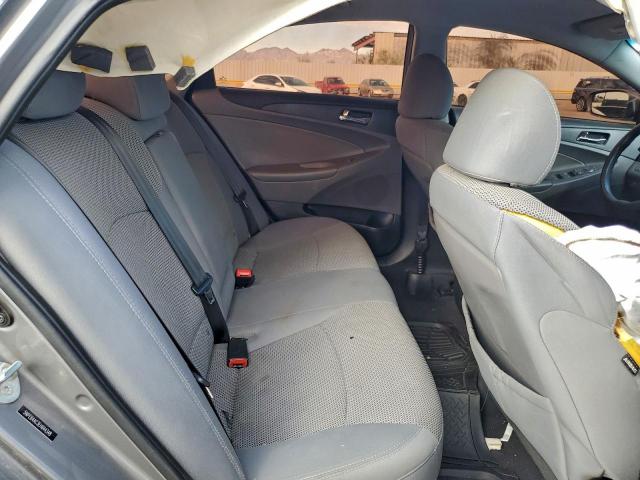 Hyundai SONATA Gls Image 6