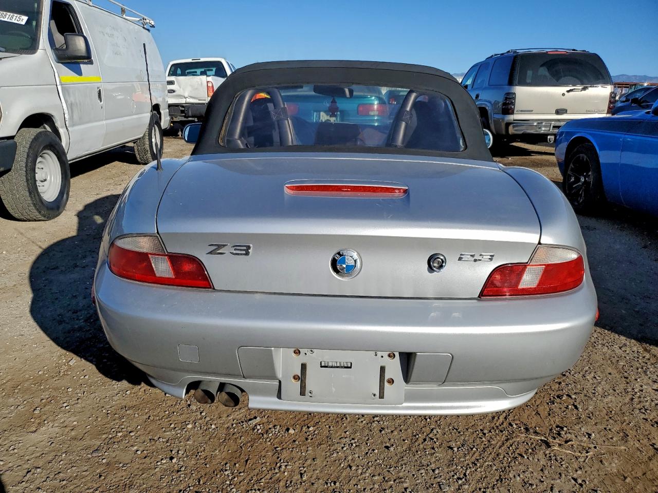 BMW Z Series 2.3 Image 5