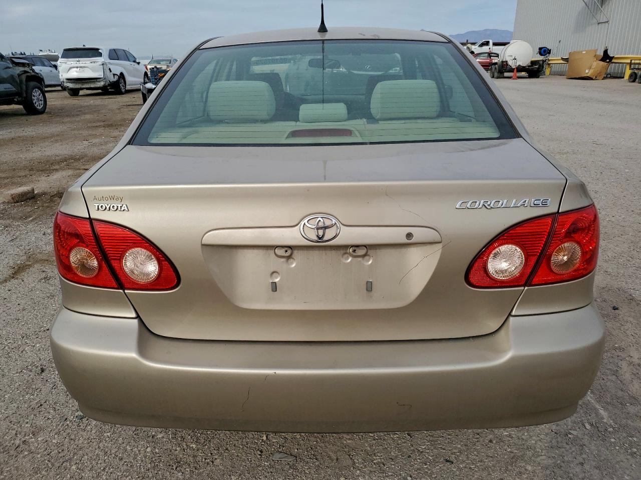 Toyota Corolla Ce Image 7