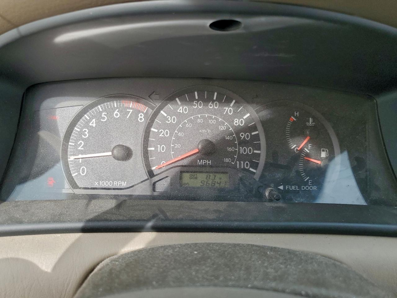 Toyota Corolla Ce Image 12