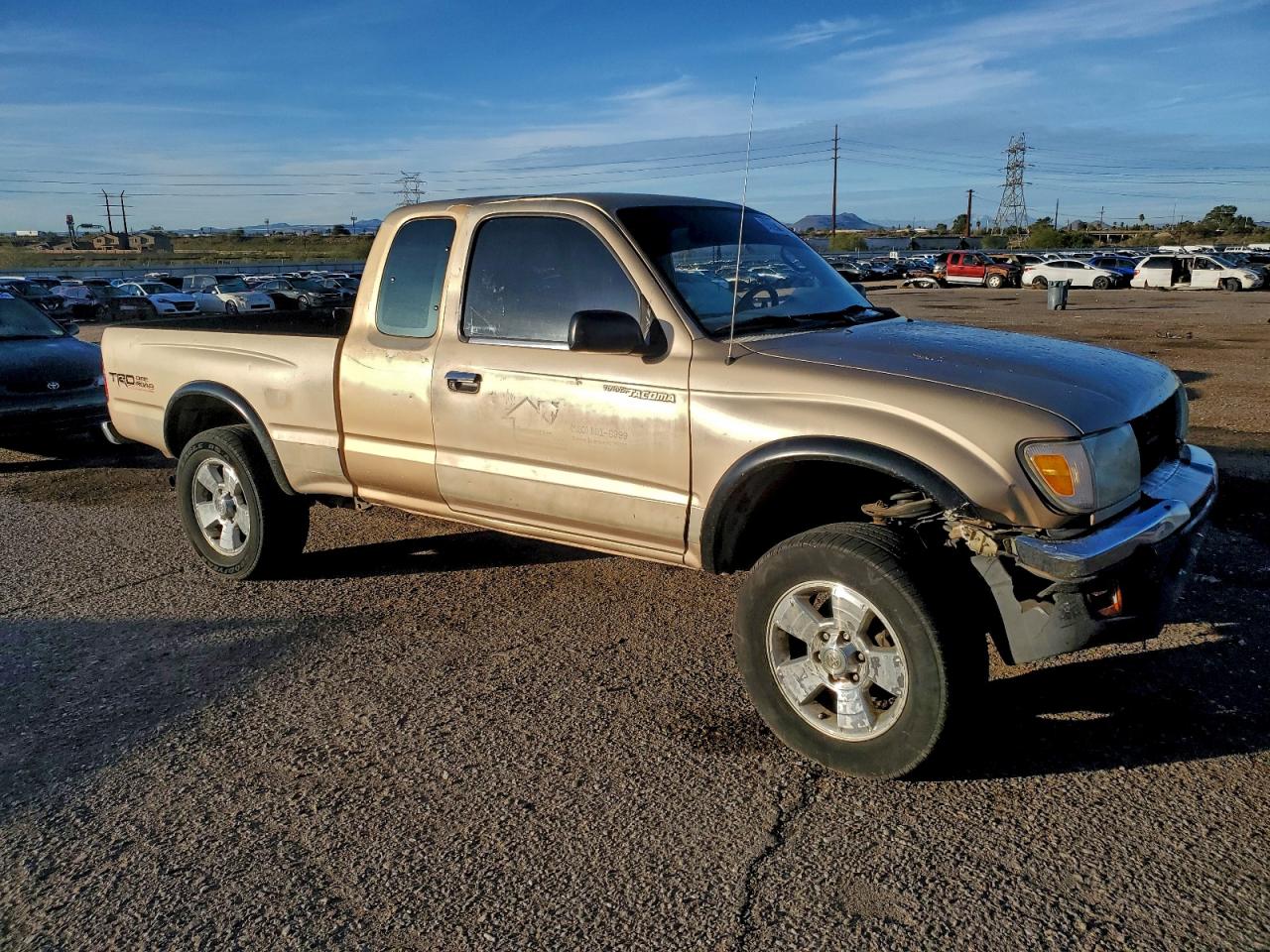 Toyota Tacoma Xtracab Image 2