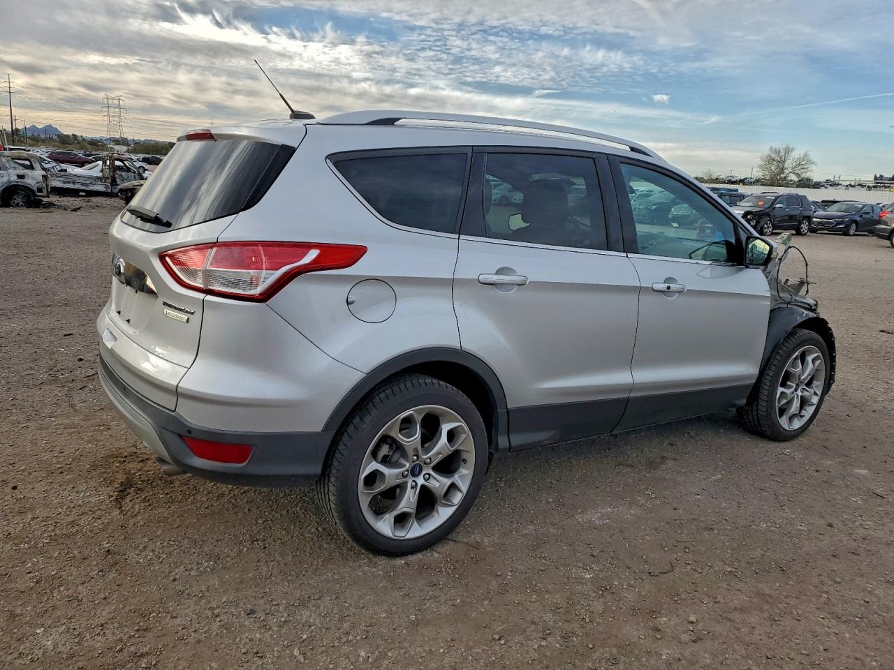 Ford Escape Titanium Image 13