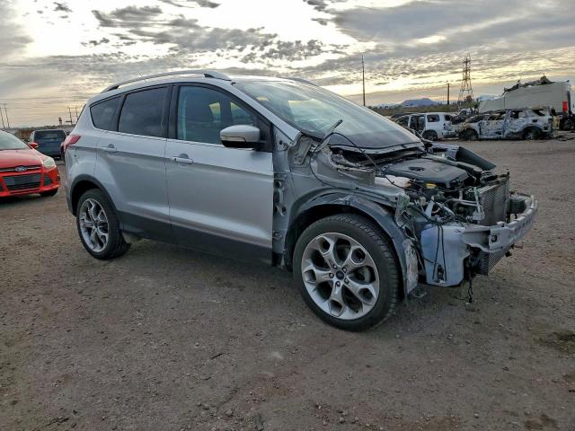Ford Escape Titanium Image 11