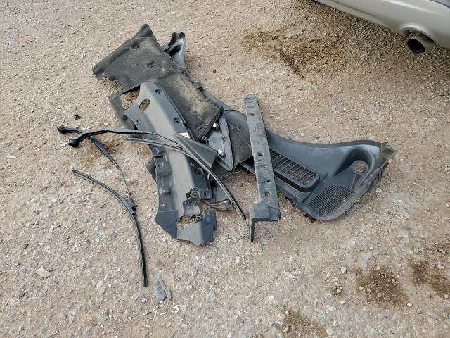 Ford Escape Titanium Image 9