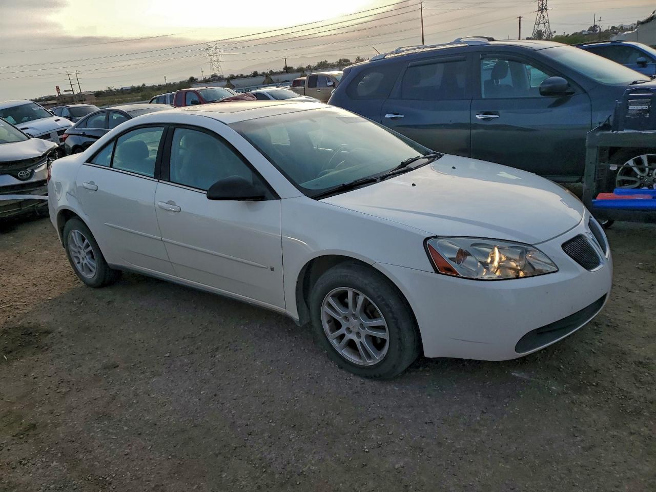 Pontiac G6 Se1 Image 9