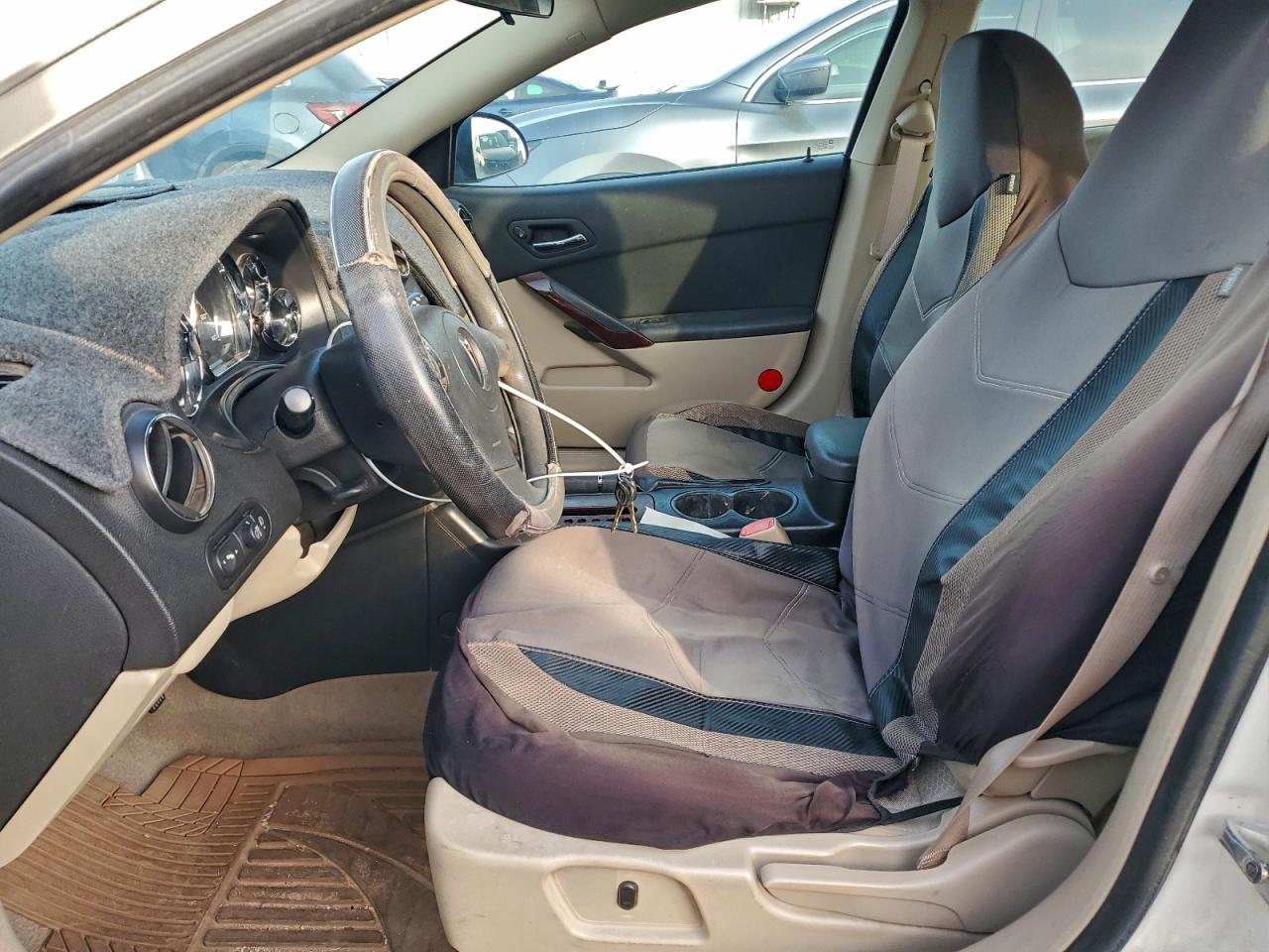 Pontiac G6 Se1 Image 5